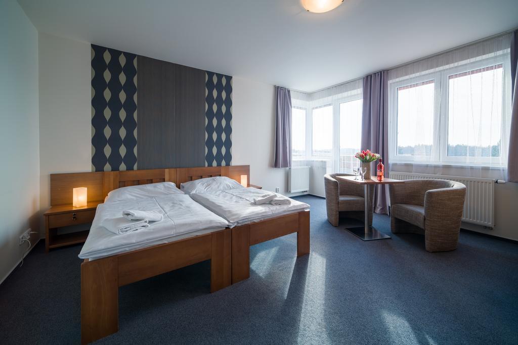 Garni Hotel トレボン 部屋 写真