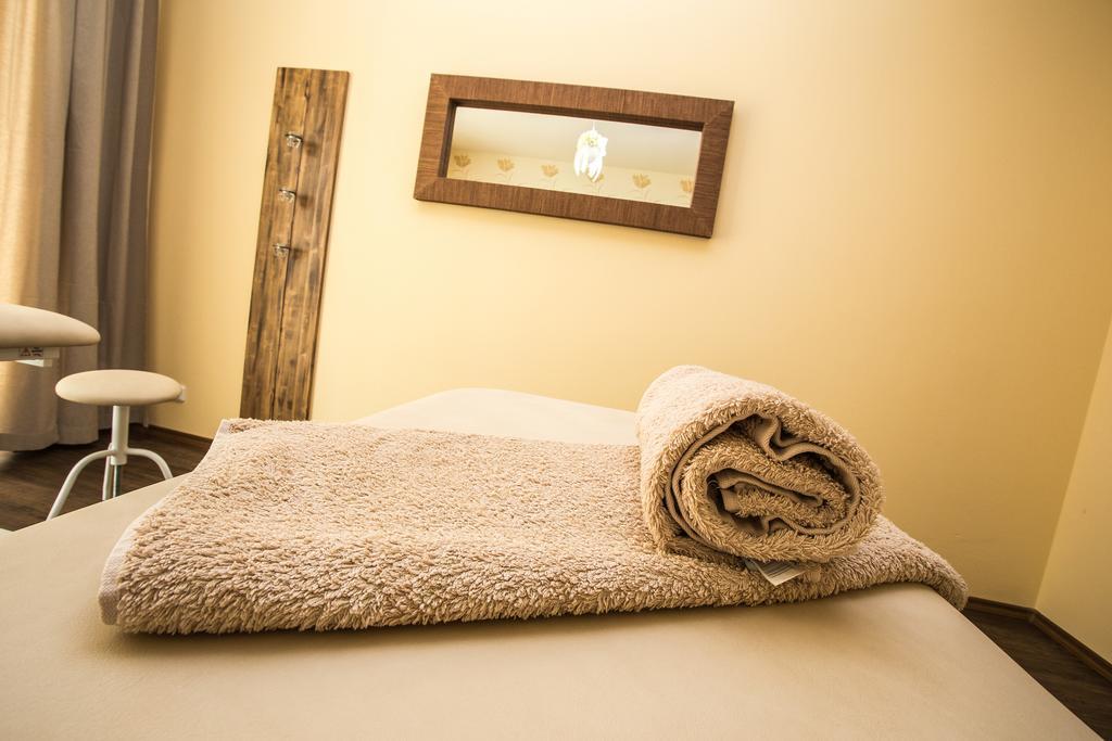 Garni Hotel トレボン エクステリア 写真