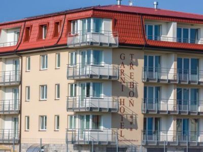 Garni Hotel トレボン エクステリア 写真