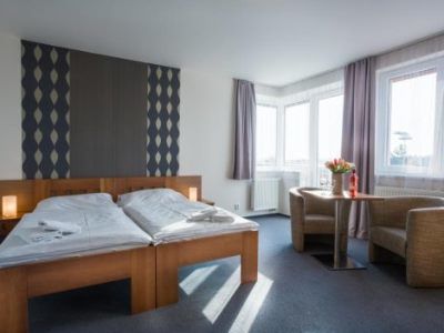 Garni Hotel トレボン エクステリア 写真